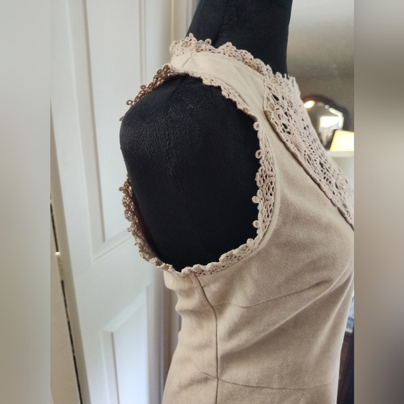 Altar'd State M Faux Suede & Crochet Detail Dress - Picture 4 of 4